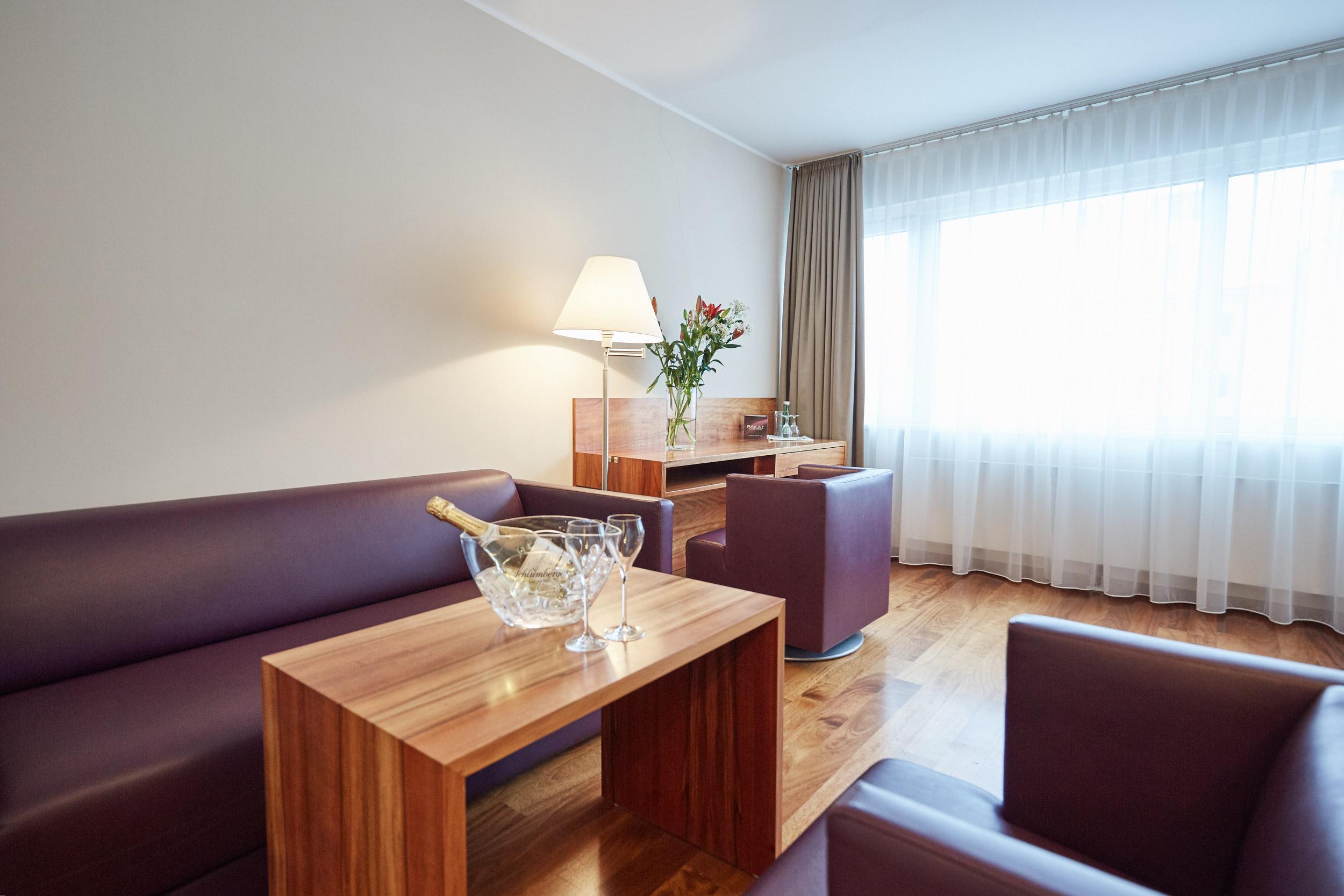 Pakat Suites Viena Exterior foto